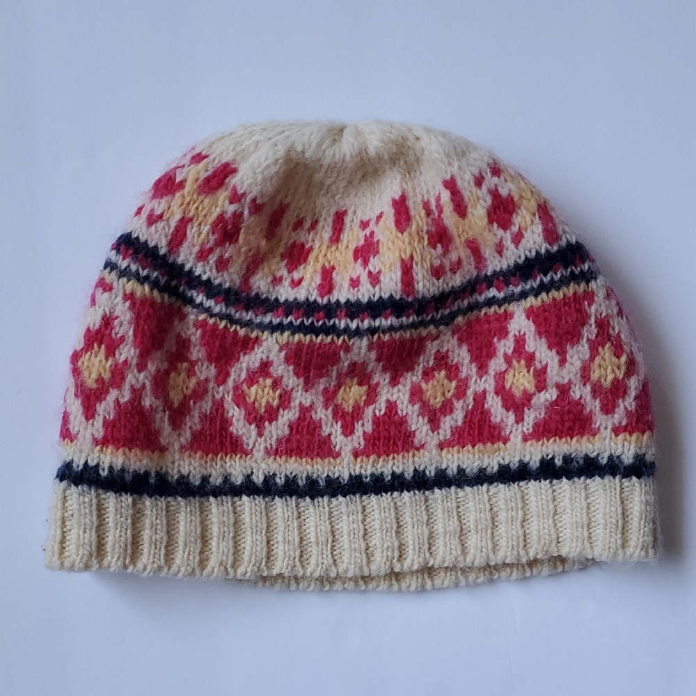 American Eagle Wool Colorful Knit Beige Pink Beanie Winter Cottagecore Cute